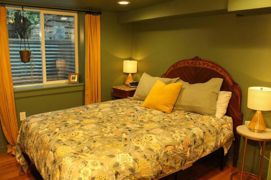 Heart Of Woodstock, 10 Min Walk To Reed, With Private Garage! Apartment Portland Exterior foto