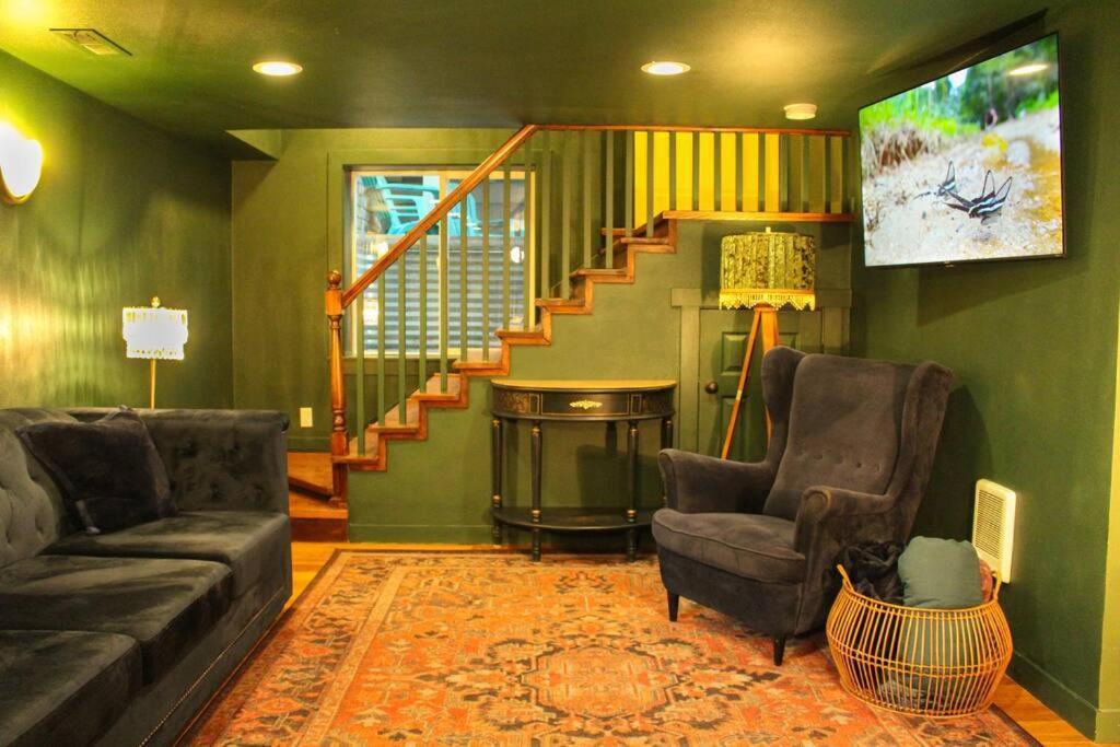 Heart Of Woodstock, 10 Min Walk To Reed, With Private Garage! Apartment Portland Exterior foto