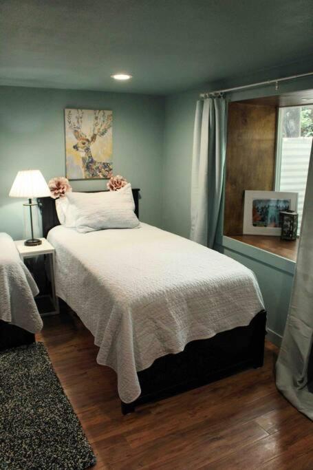 Heart Of Woodstock, 10 Min Walk To Reed, With Private Garage! Apartment Portland Exterior foto